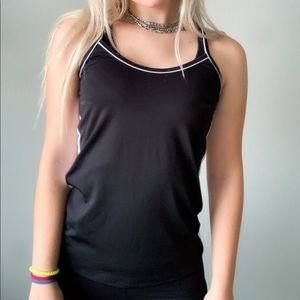 Women’s Athletic Tank Top in Black and White Size Large